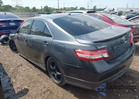 2011 Toyota Camry Se z USA, uszkodzony, nr VIN 4T1BF3EK6BU200682